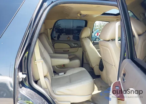 2013 Chevrolet Tahoe Ltz from USA, damaged, VIN 1GNSKCE03DR230654